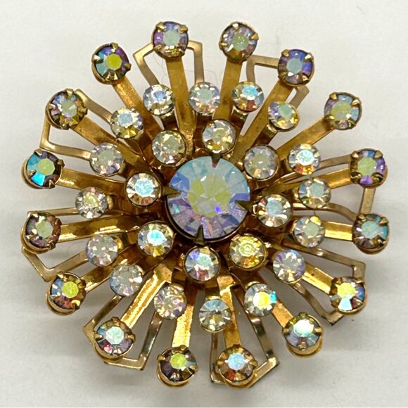 Vintage Aurora Borealis Brooch Gold-Tone Rivet Set 1960s Starburst Atomic 2 inch - Picture 3 of 14